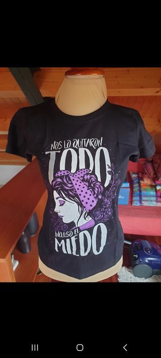 Camiseta feminista XS - ¡Nos lo quitaron TODO!