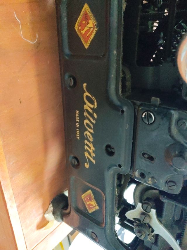 Olivetti M40 SCUOLA Máquina escribir