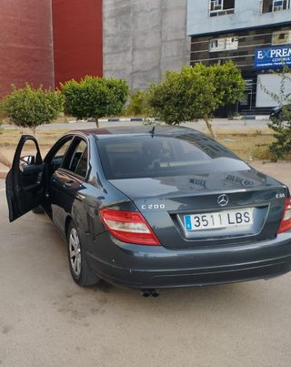 Mercedes-Benz Clase C 2010
