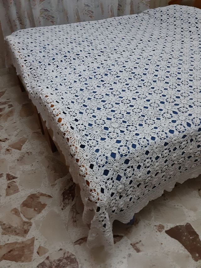 Copriletto uncinetto bianco cotone