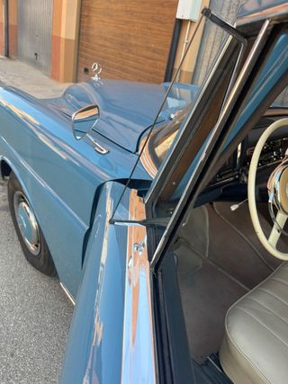 Mercedes-Benz 220d 1968