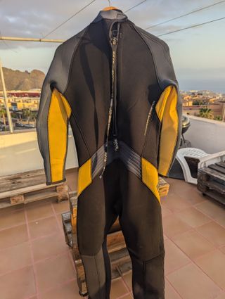 Neopreno BARE Velocity 5/4mm - Stretch progresivo