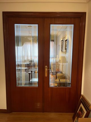Puertas dobles madera maciza