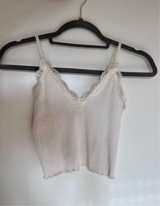 Crop top blanco encaje tirantes
