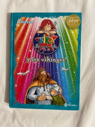 Kika Superbruja y los vikingos (ed. COLOR) (Spa...