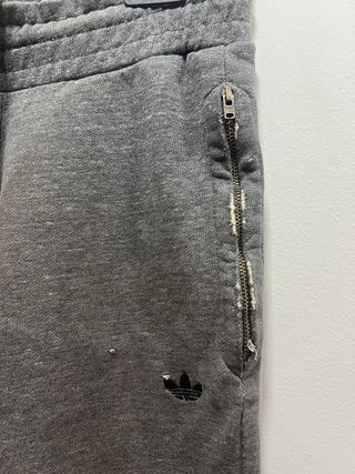 Pantalones Adidas Gris - Usados