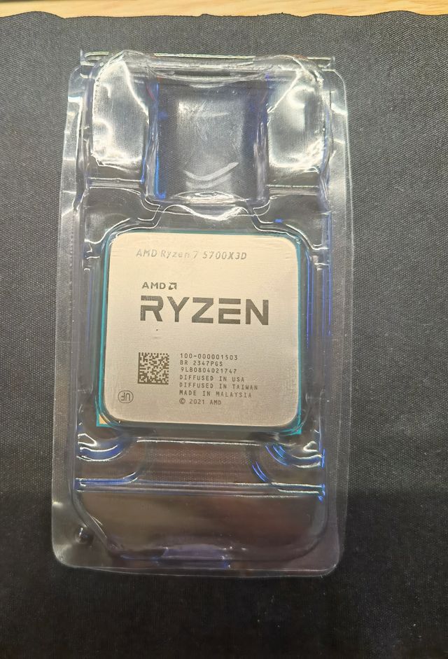 i5761761923.jpg