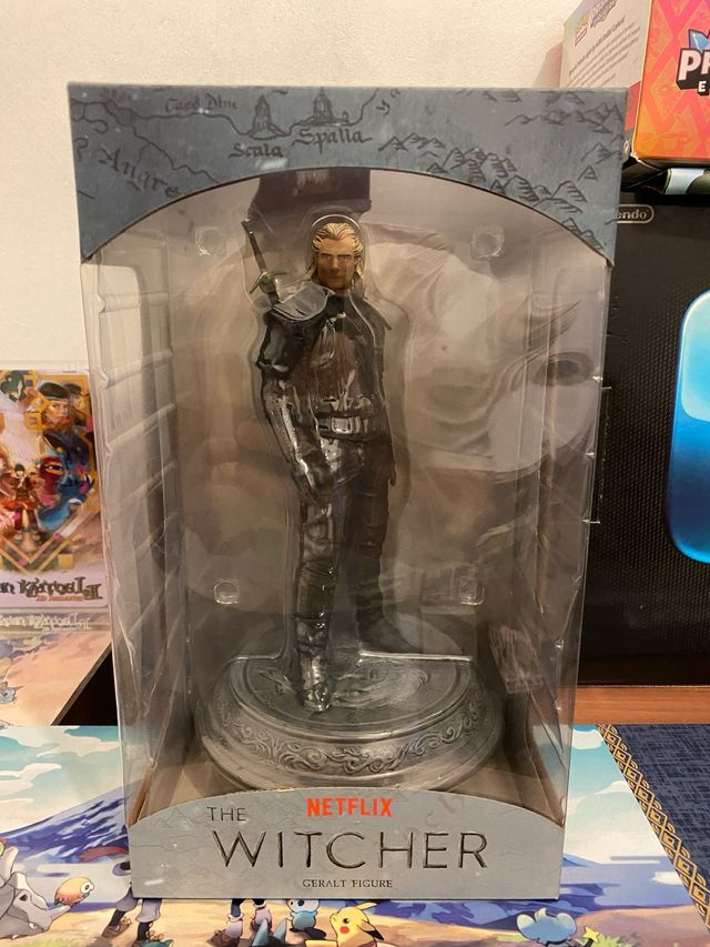 Figura Geralt de Rivia Netflix