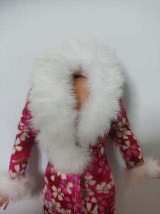 Abrigo Barbie Flores - Nuevo, Diseño especial