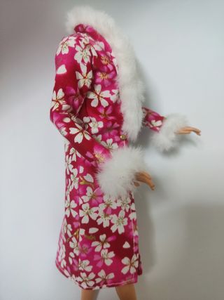 Abrigo Barbie Flores - Nuevo, Diseño especial