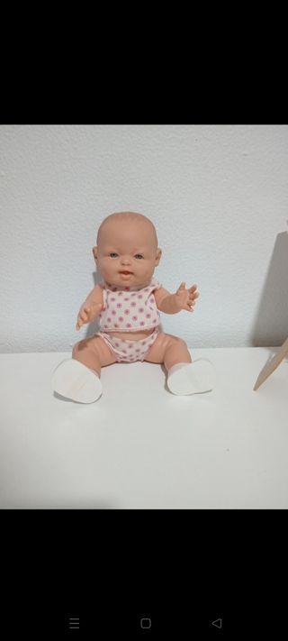 Muñeco bebé adorable