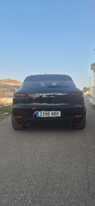 Porsche Macan 2016