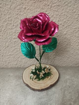 Rosa metalizada artesanal