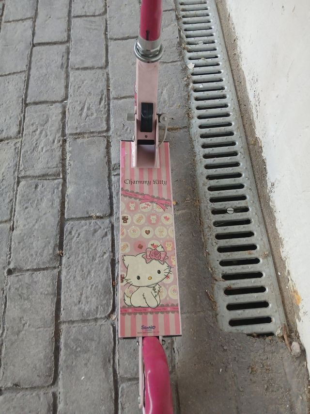 Patinete infantil Hello Kitty