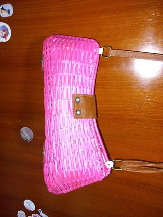Bolso bandolera rosa pequeño