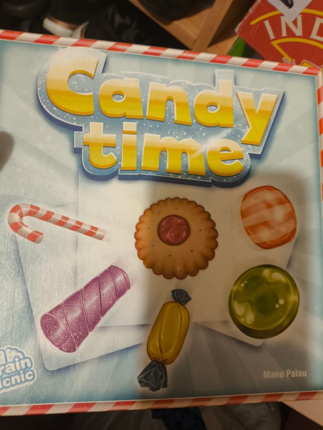 Juegos de mesa. El de mandíbulas no lo tengo 