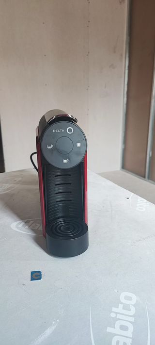 Cafetera Delta Q Mini Qool Roja