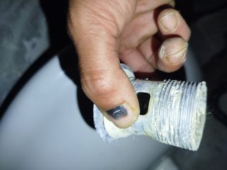 Lavabo medio lavabo pequeño