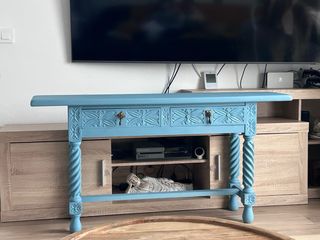 Mueble madera maciza