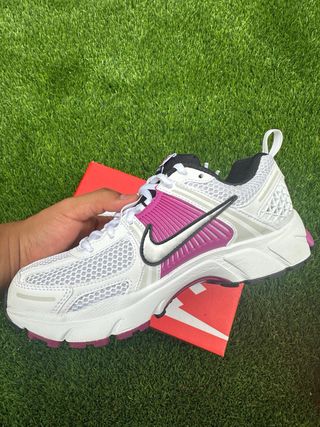 Zapatillas Nike Vomero 5 'Hot Fuchsia'
