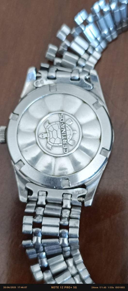 Certina DS Red crosshair Dive