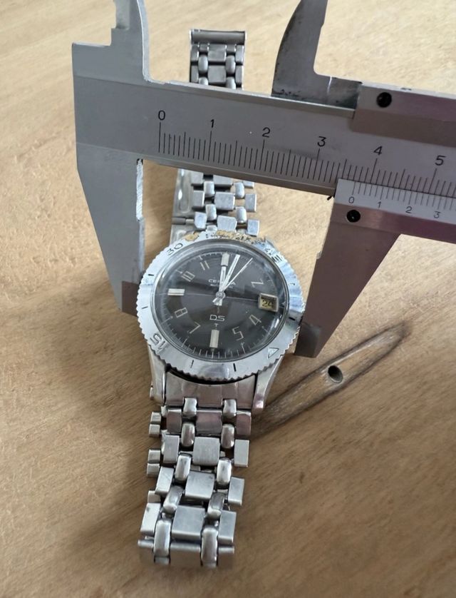 Certina DS Red crosshair Dive