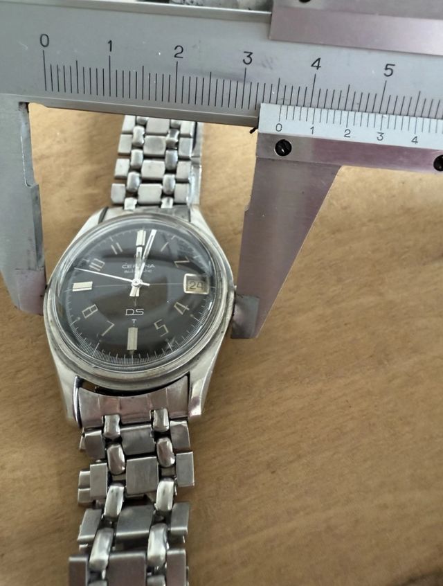 Certina DS Red crosshair Dive