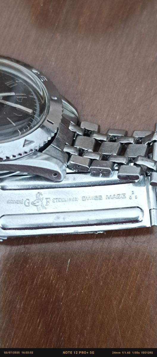 Certina DS Red crosshair Dive