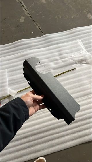 MINI R56 N18 Protector tapa balancines
