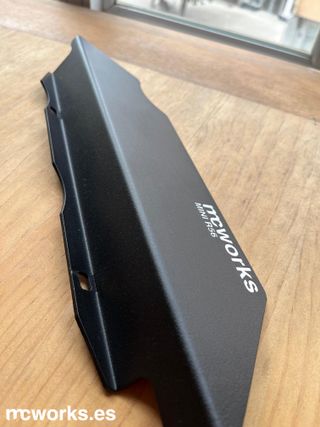 MINI R56 N14 Protector tapa de balancines