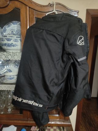 Chaqueta Alpinestars negra talla XL