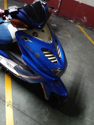 Yamaha Aerox 50cc - Azul