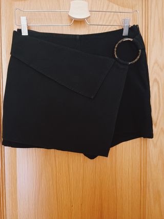 Lote de ropa para mujer.