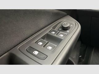 Volkswagen Golf Life 2.0 TDI 85kW (115CV) Variant