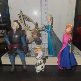 Figuras Frozen: Elsa, Anna, Olaf y Sven