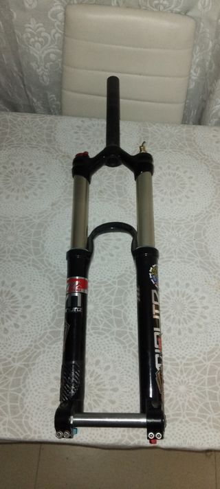 Horquilla manitou 26 '' ,enduro , descenso,btt