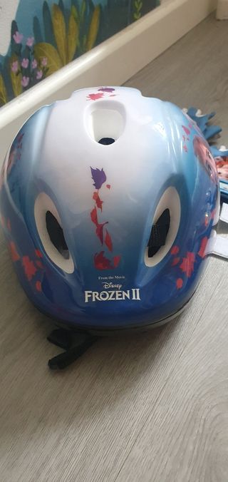 Casco, Rodilleras, Codera, guantes Frozen