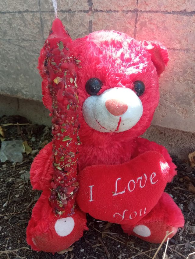 Vela roja ritual ven a mi