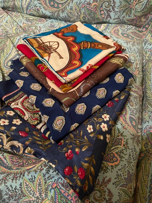 8 Foulard Vintage