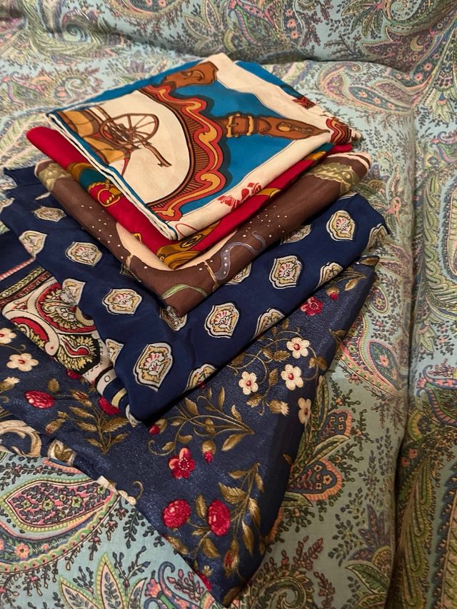 8 Foulard Vintage