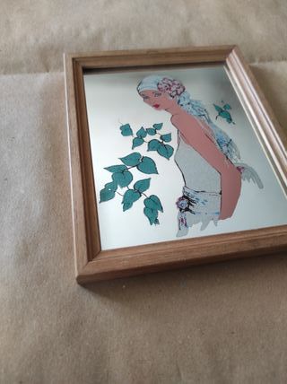 Piccolo Specchio vintage donna con bandana e fiori