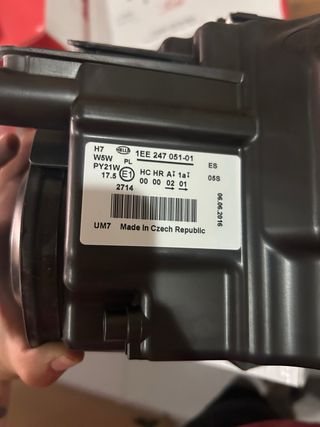 Faro derecho Seat Ibiza 6J (2013–2017) NUEVO