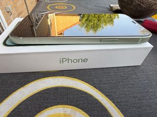 iPhone 12 128GB Verde - Como Nuevo