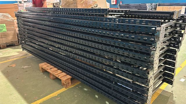 Estanterías metálicas - ¡Oferta!