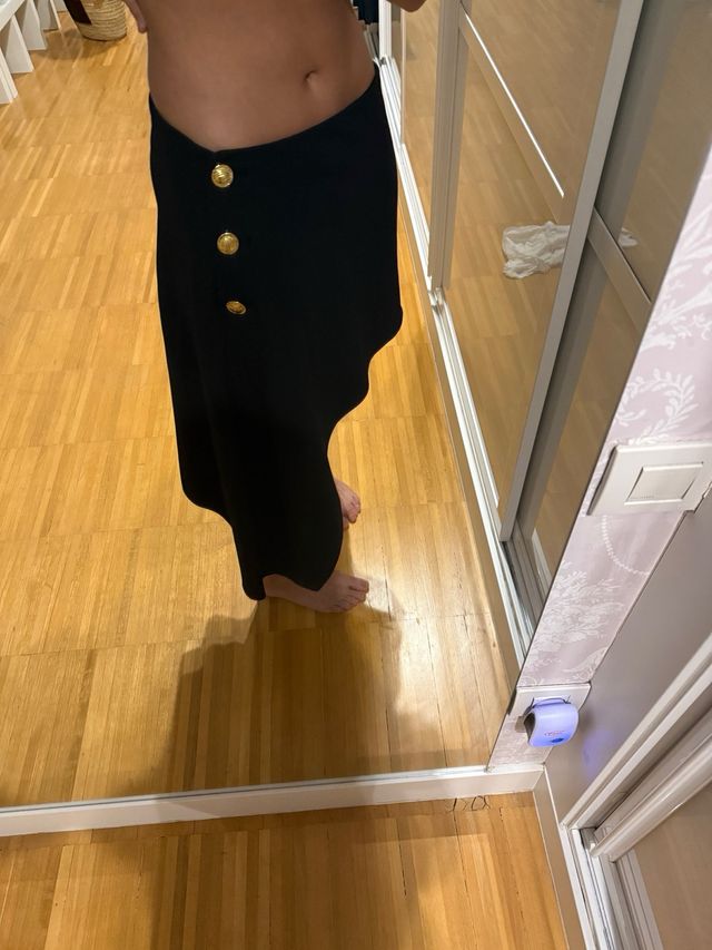 Falda midi Zara negra - talla M