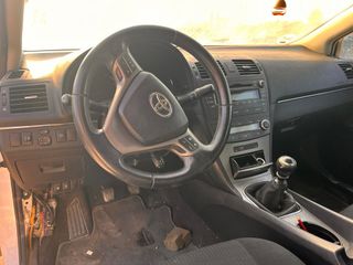 Toyota Avensis 2.0 G 2008