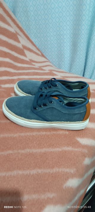 Zapatillas niño azul marino