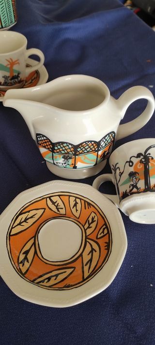 Juego de café Churchill  by Javier Mariscal.