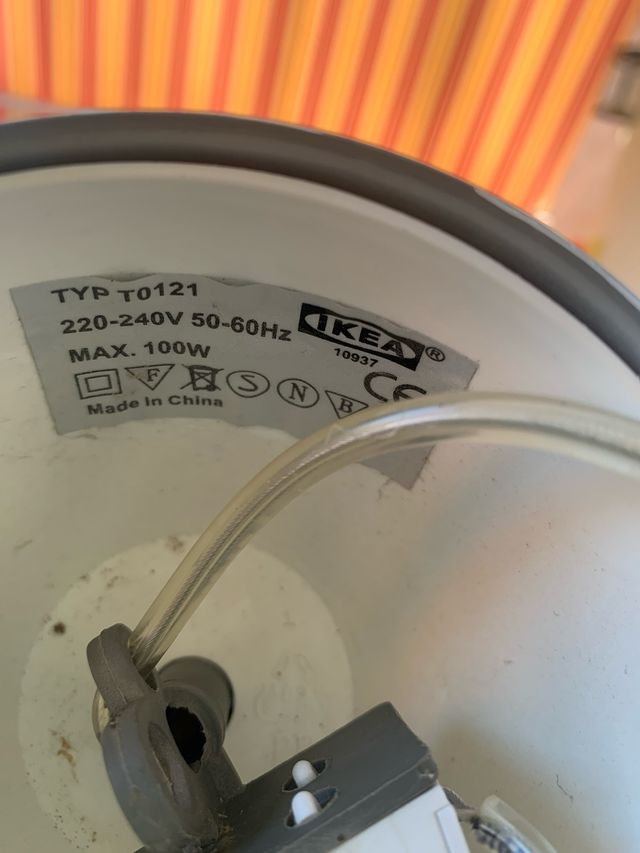 Lámpara techo moderna gris y blanca