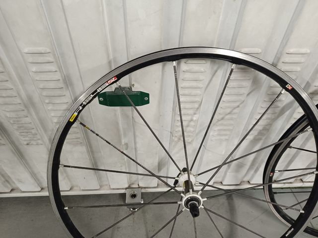 Ruedas Mavic R-Sys SLS